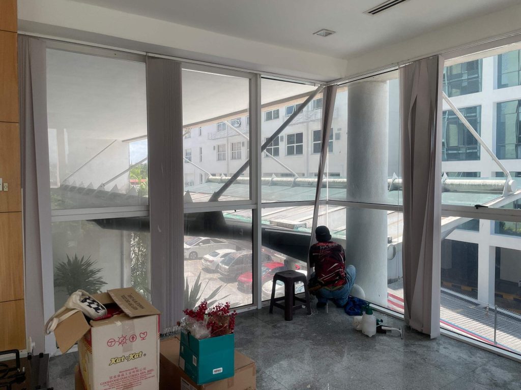 THE BEST FIND OUT TINTED BUILDING SUBANG BESTARI