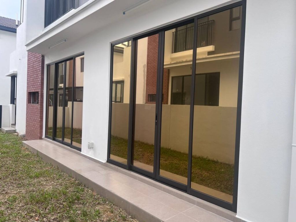 HOW TO FIND THE BEST DEAL TINTED HOUSE SUBANG BESTARI