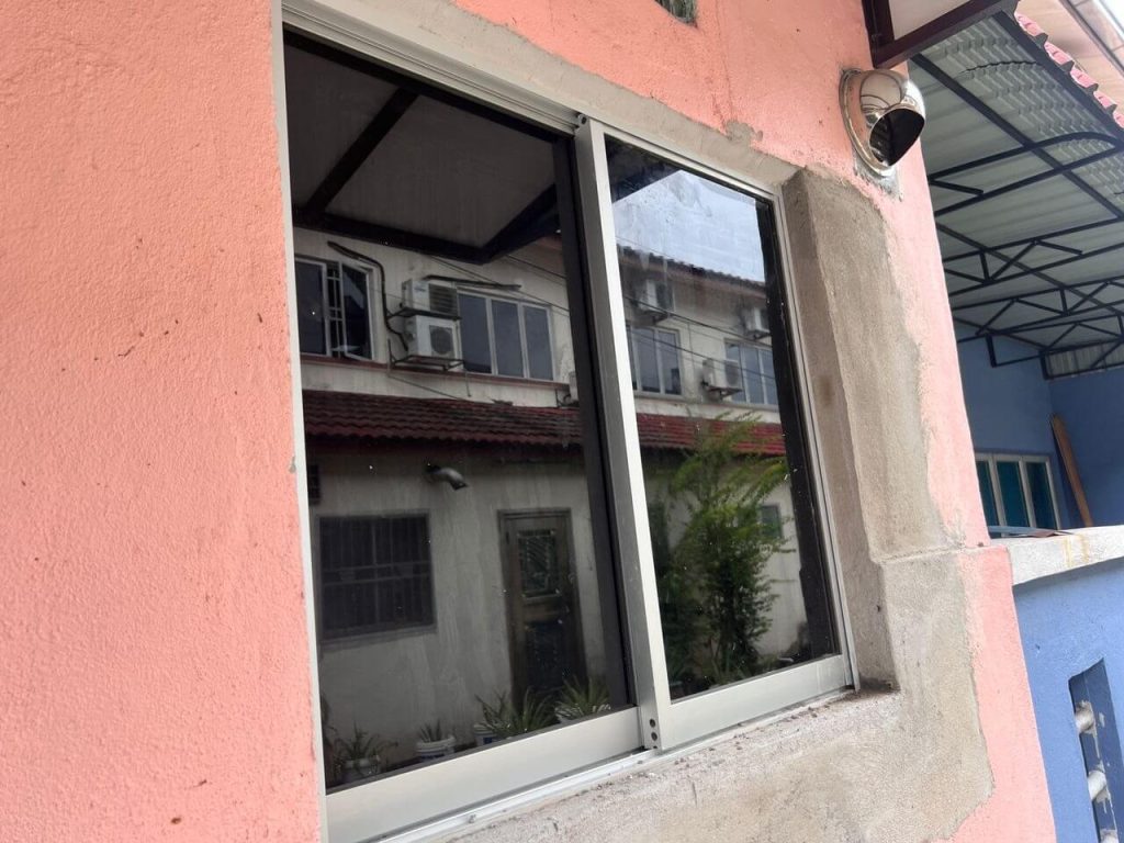 THE BEST FIND OUT TINTED HOUSE TAMAN SUBANG PERDANA