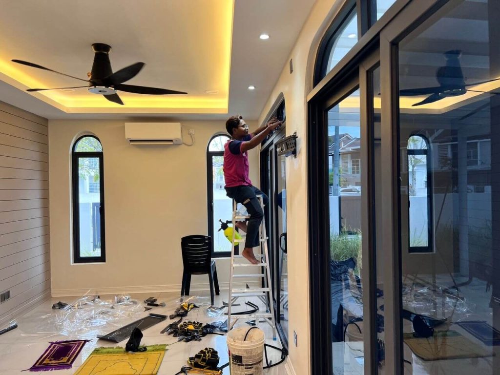 THE BEST EXPERT ON THE BEST HOUSE TINTED TAMAN SUBANG PERDANA