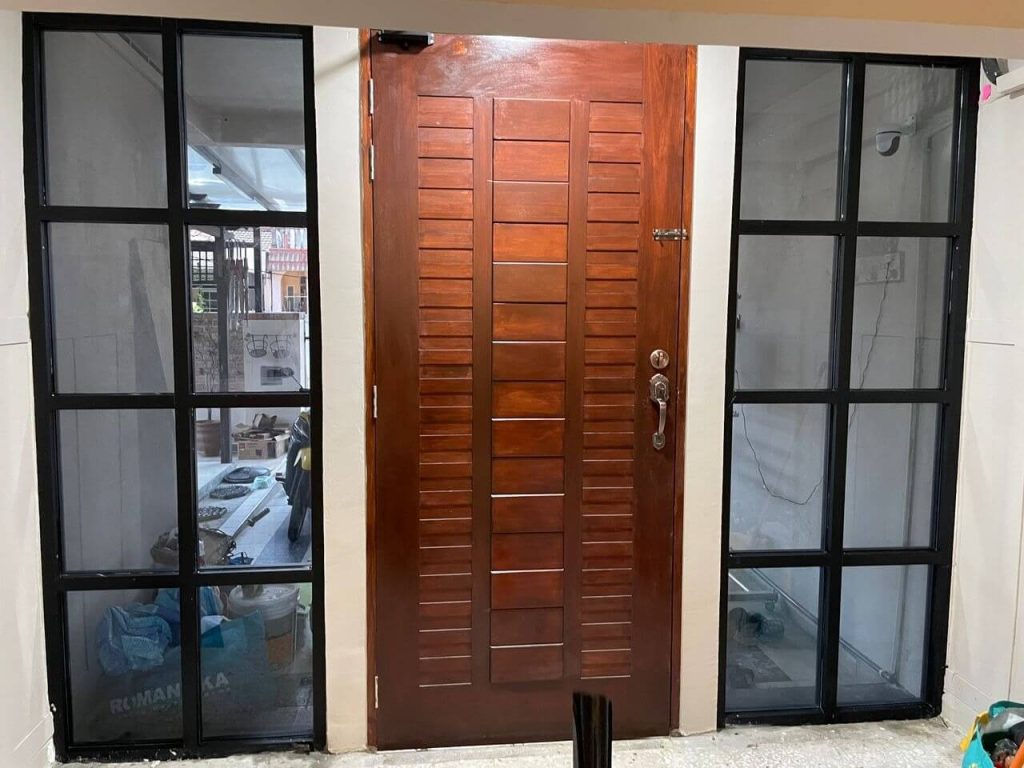 THE BEST EXPERT ON THE BEST HOUSE TINTED GLENMARIE