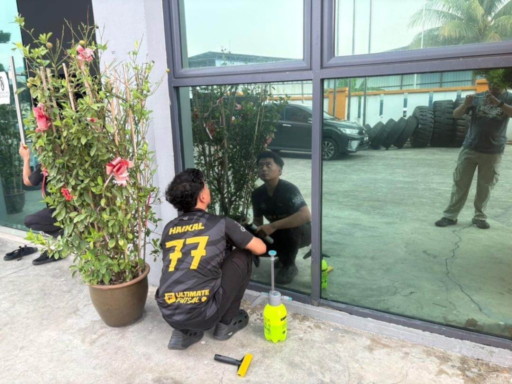 HOW TO GET HIGH QUALITY TINTED SOLAR