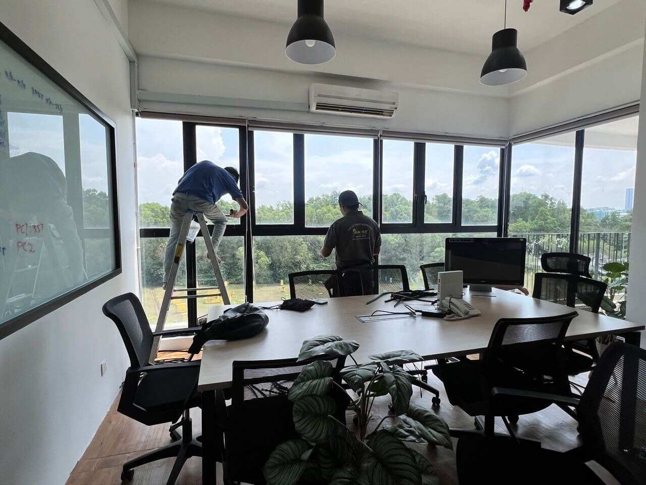 GREAT EXPERT ON THE BEST TINTED OFFICE BUKIT KEMUNING