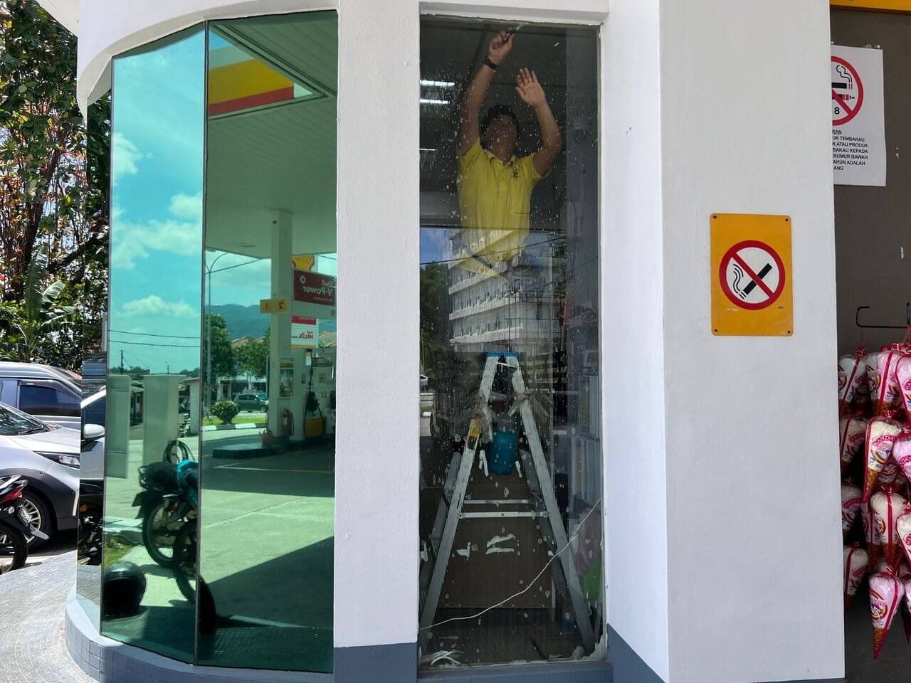 THE BEST SECURITY SAFETY WINDOW FILM