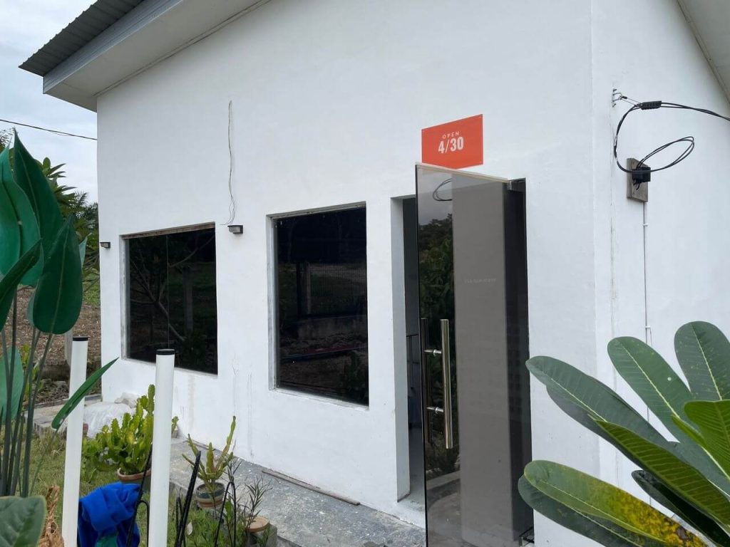 6ddfa0bf-1f50-4833-a5da-90ff0f9fbf74_11zon - TINTED HOUSE BUILDING OFFICE WINDOW FILM SHAH ALAM GREAT DEAL THE BEST SOLAR FILM SETIA ALAM