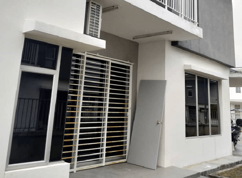 THE BEST FIND OUT THESE HOUSE TINTED BANDAR PINGGIRAN SUBANG