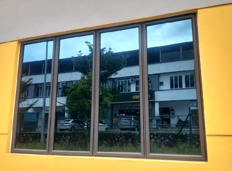 THE BEST EXPERT ADVISE TINTED BUILDING PAYA JARAS