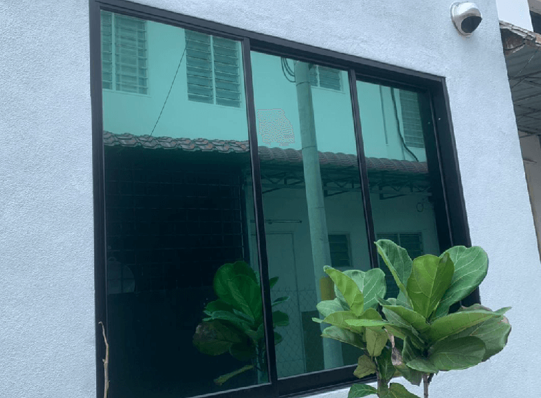 THE BEST COMPLETE TINTED GLASS KAMPUNG MELAYU SUBANG