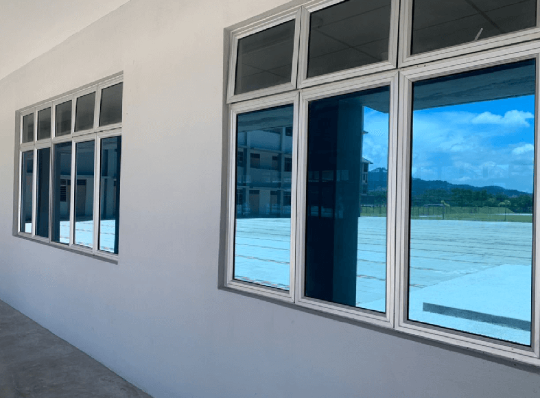THE BEST EXPERT ADVISE TINTED BUILDING TAMAN BUNGA NEGARA