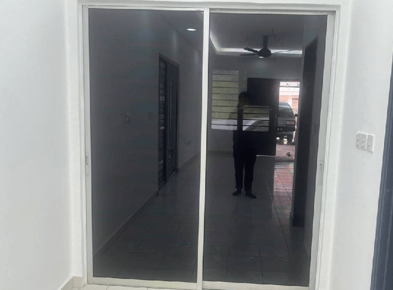 THE BEST FIND OUT THESE HOUSE TINTED BUKIT RIMAU