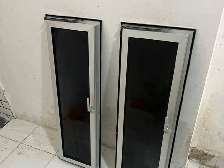 THE BEST EXPERT ADVISE TINTED BUILDING ALAM MEGAH