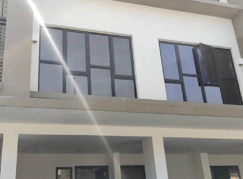 THE BEST QUALITY TINTED HOUSE ALAM IMPIAN