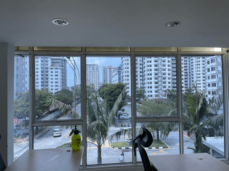 THE BEST DEAL TIPS TINTED OFFICE KAMPUNG BARU SUBANG