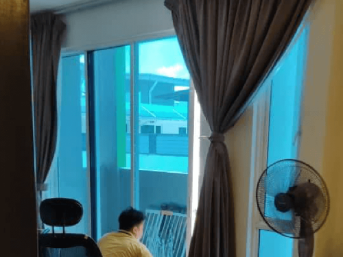 TINTED GLASS WINDOW FILM STICKER TTDI JAYA