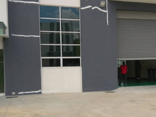 TINTED GLASS WINDOW FILM STICKER KAMPUNG BARU HICOM