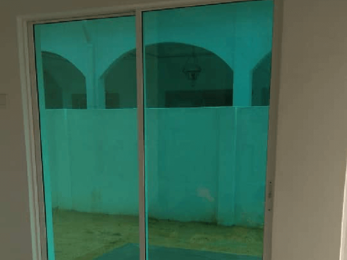 TINTED GLASS WINDOW FILM STICKER KAMPUNG BARU HICOM
