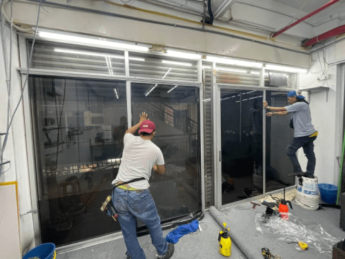 TINTED GLASS WINDOW FILM STICKER BANDAR PINGGIRAN SUBANG