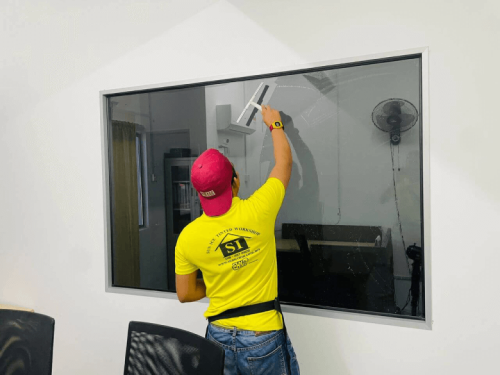 TINTED GLASS WINDOW FILM STICKER PAYA JARAS