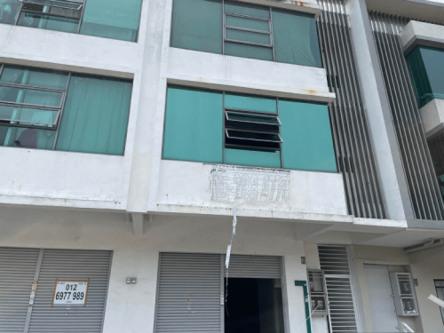 TINTED GLASS WINDOW FILM STICKER BUKIT KEMUNING