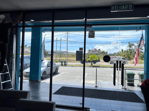 TINTED GLASS WINDOW FILM STICKER GLENMARIE