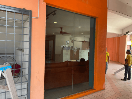TINTED GLASS WINDOW FILM STICKER TAMAN BUKIT SUBANG