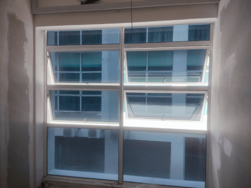 TINTED GLASS WINDOW FILM STICKER SETIA ALAM