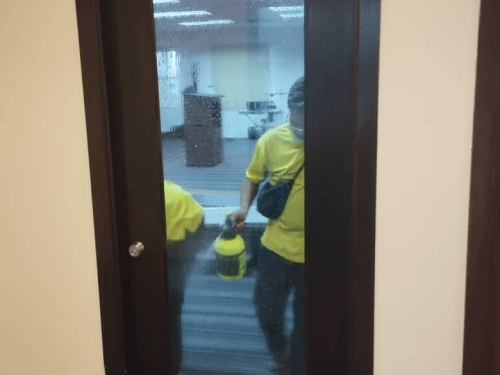 TINTED GLASS WINDOW FILM STICKER BUKIT SUBANG