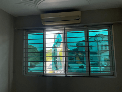 TINTED GLASS WINDOW FILM STICKER ALAM MEGAH